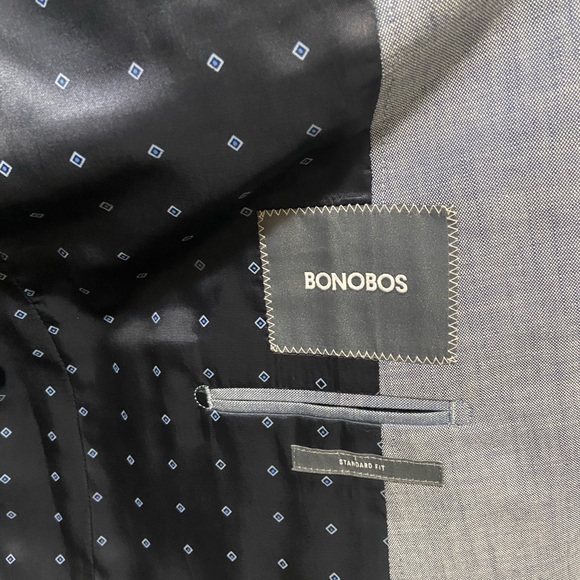 Bonobos suit - Picture 3 of 3